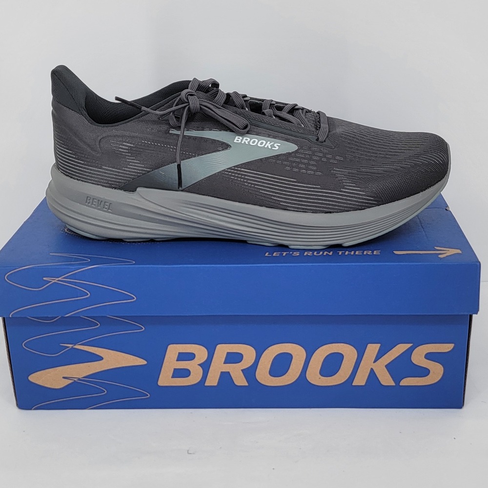 Brooks Revel 8 Mens 13 Wide 2E Running Shoes Primer Blackened Pearl